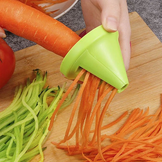 mandoline de cuisine avec lame réglable