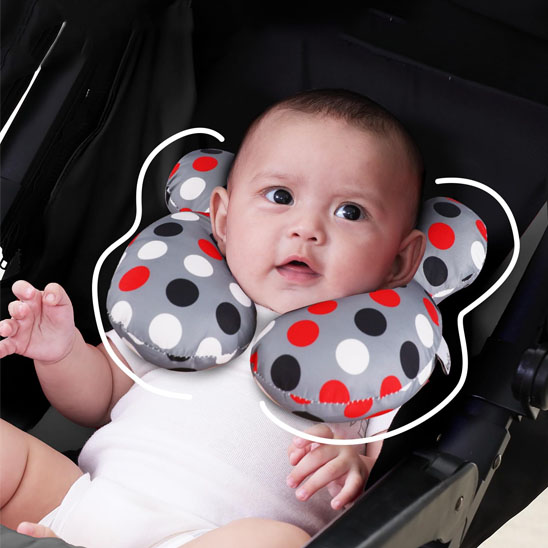Cale tete bebe maintient le confort de la nuque de bébé dans son siège de voiture