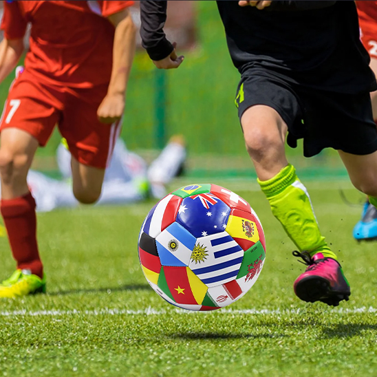 Ballon foot aux couleurs des drapeaux des équipe de foot, cousus, robuste et réglementaire