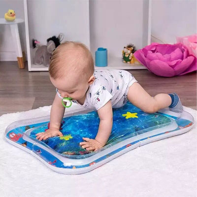 Tapis d'eau bébé qui joue