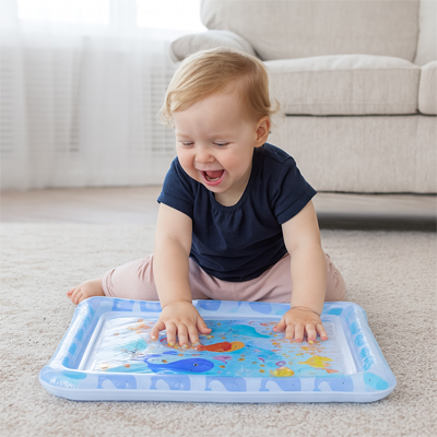 Tapis d'eau bébé - bebe s'interesse